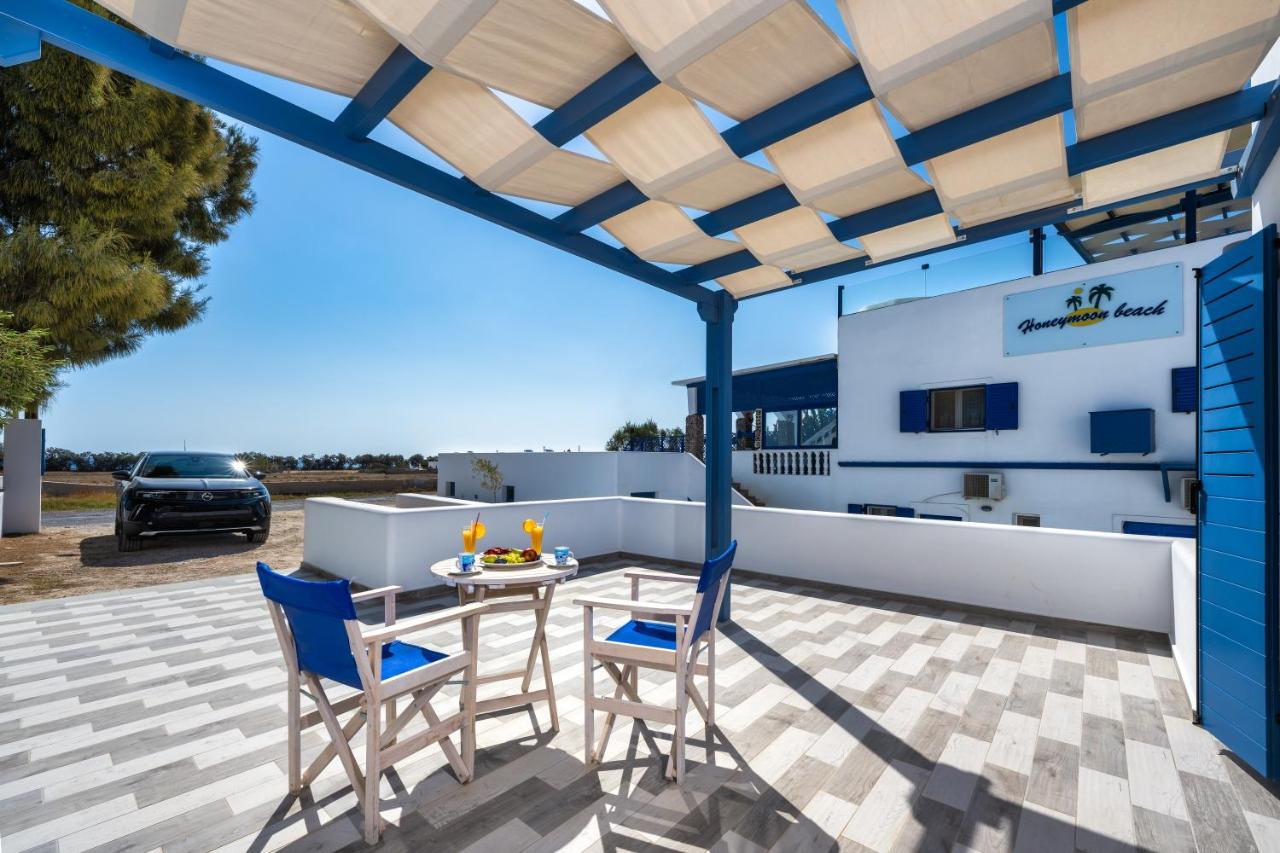 Honeymoon Beach Studios Perivolos  Exterior foto